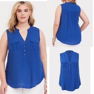 NWT blue challis top